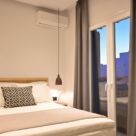 Eleana Hotel Тинос Экстерьер фото