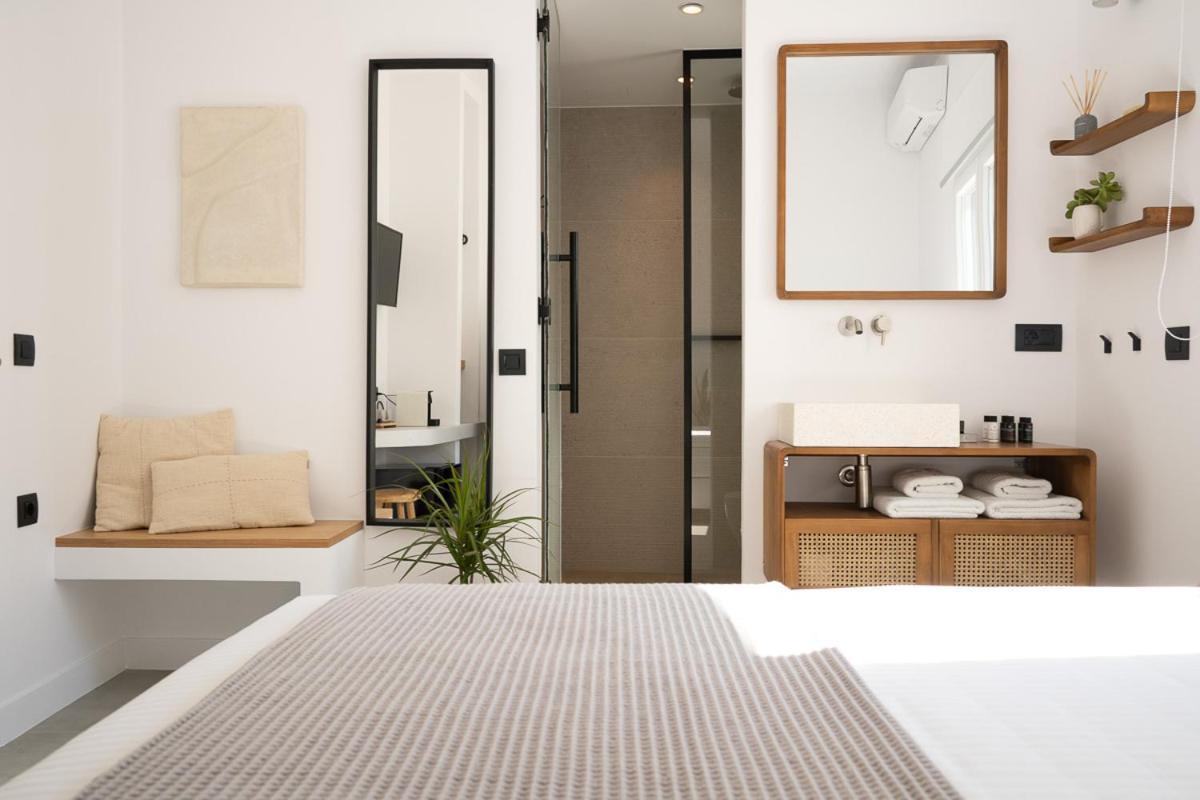 Eleana Hotel Тинос Экстерьер фото