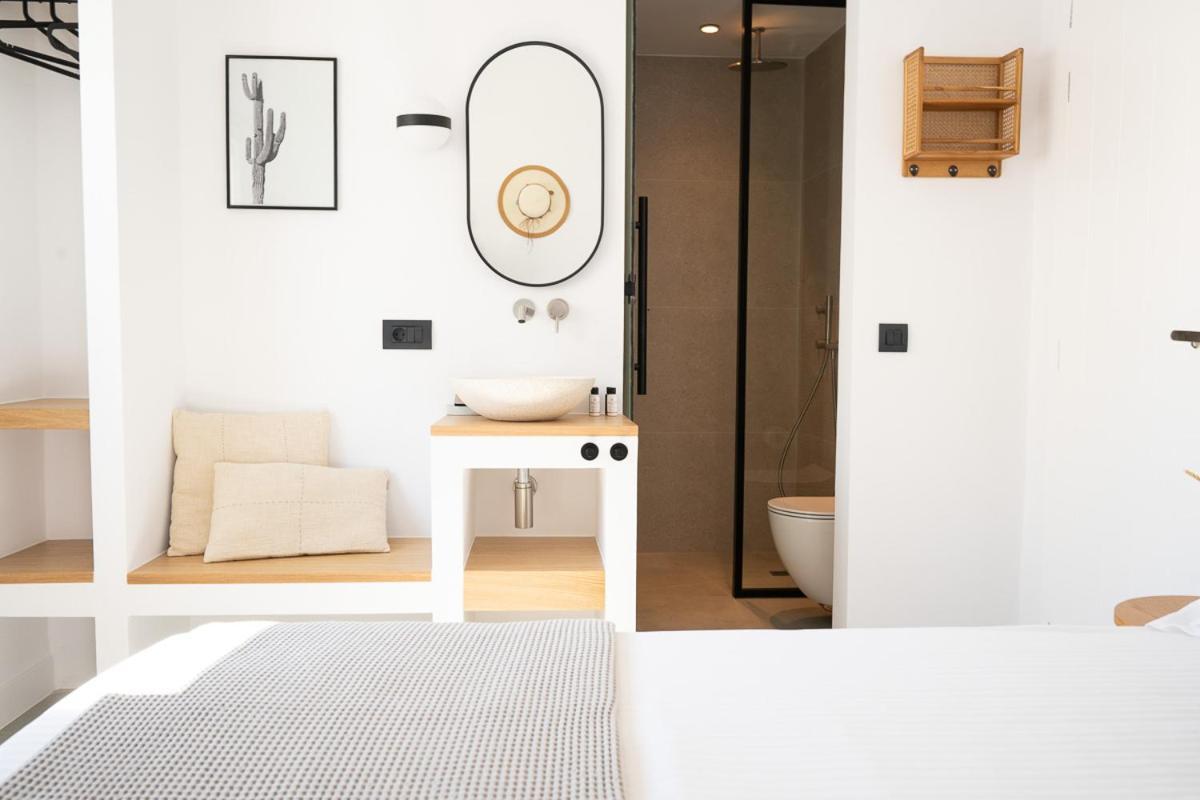 Eleana Hotel Тинос Экстерьер фото